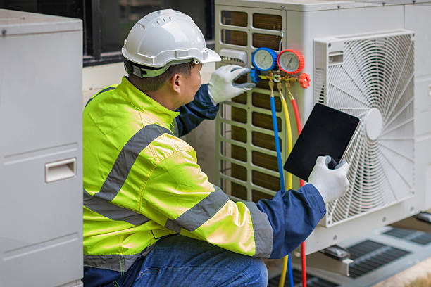 Professional Hvac Installation technician working in Bryceville, FL